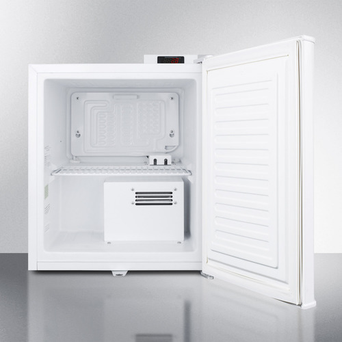 FFAR22LWVAC Refrigerator Open