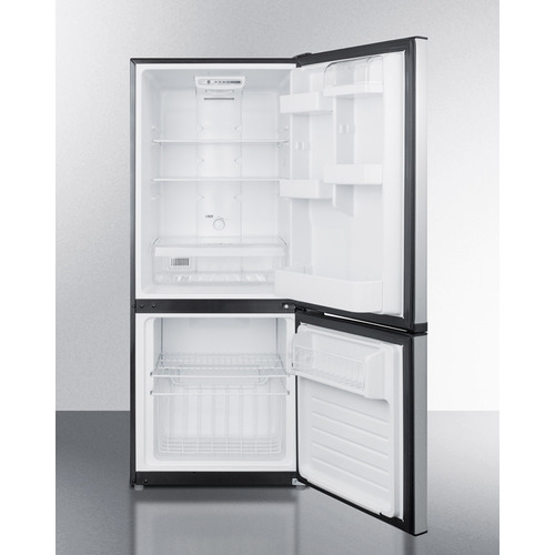 FFBF101SS Refrigerator Freezer Open