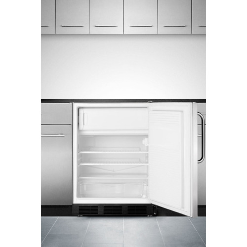 CT67CSS Refrigerator Freezer