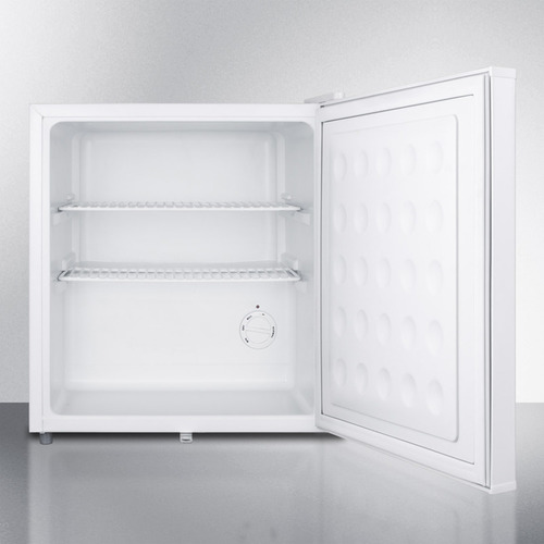 FFAR24L Refrigerator Open