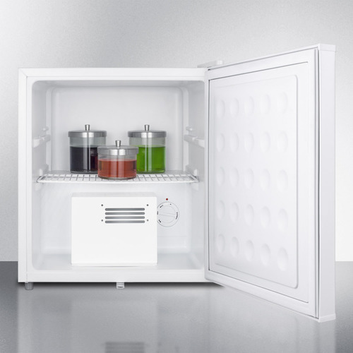 FFAR24LMED Refrigerator Full