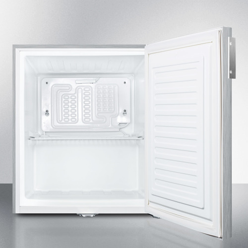 FFAR22LW7CSS Refrigerator Open