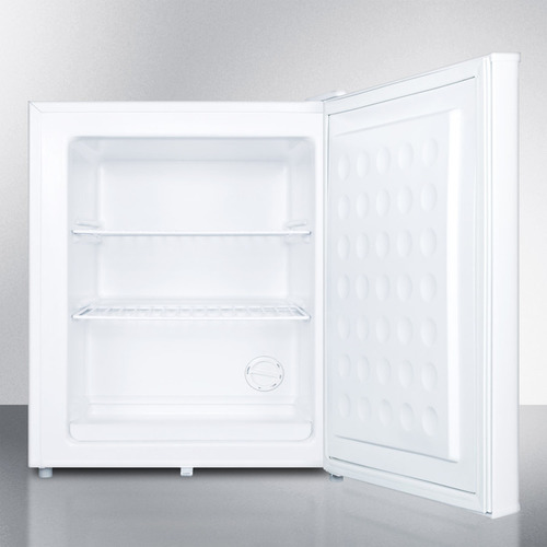 FS30L7 Freezer Open