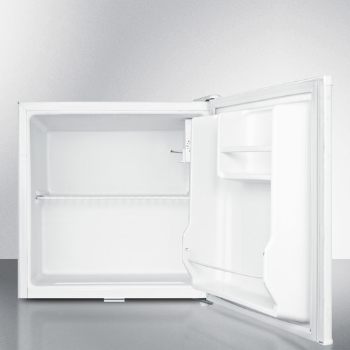 FFAR21LMAN Refrigerator Open