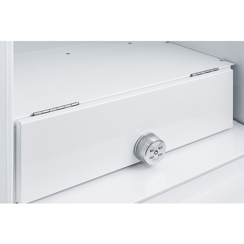 FFAR10SSTB Refrigerator Detail