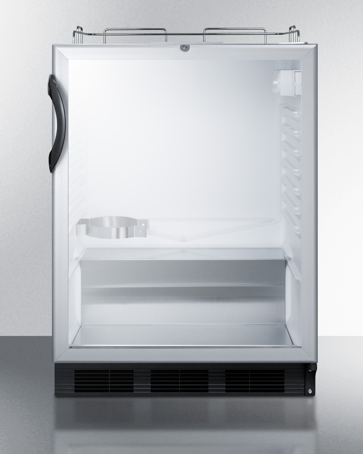 ADAビートルカウンター。 SBC56GBINKADA | Summit® Appliance