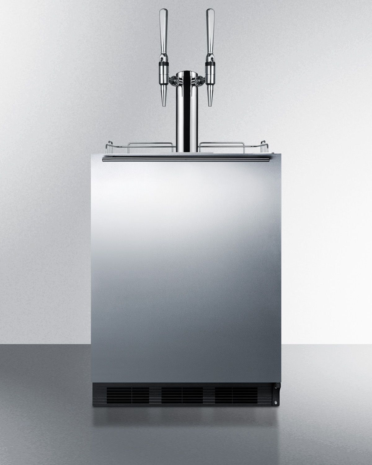 SBC58BLBIADANCFTWIN | Summit® Appliance