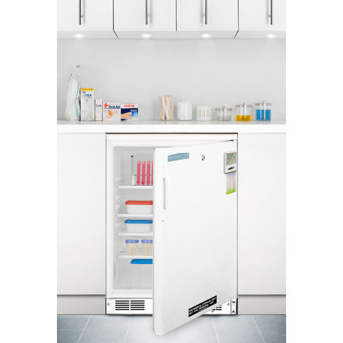 FF7LBIMEDSC Refrigerator Open