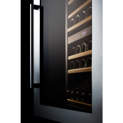 VC60D Wine Cellar Detail