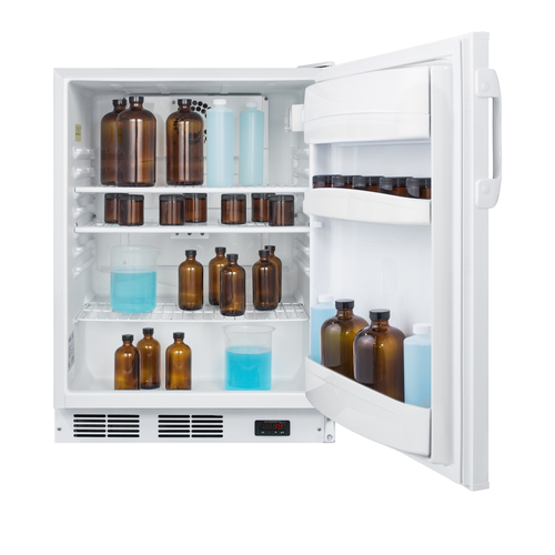 FF6LWBI7PLUS2ADA Refrigerator Full