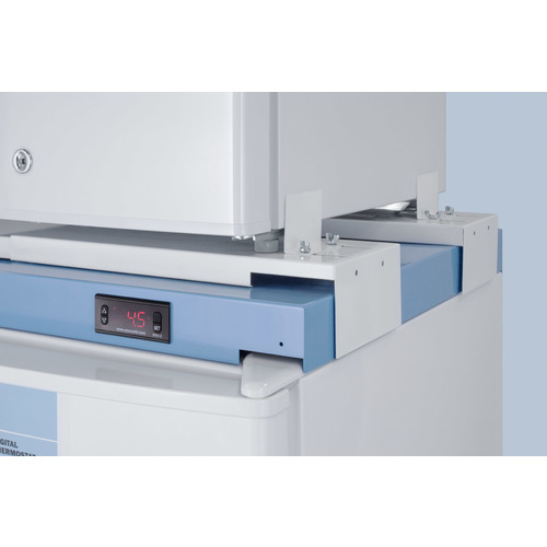 FFAR10-FS30LSTACKMED2 Refrigerator Freezer Detail