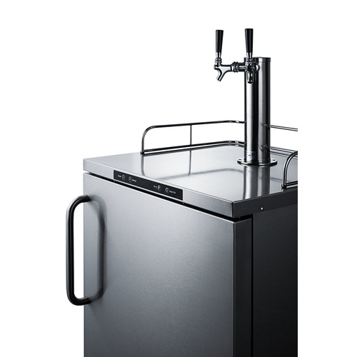 SBC635MOS7TWIN Kegerator Detail