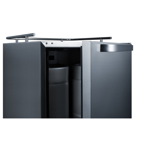 SBC695OSNK Kegerator Detail