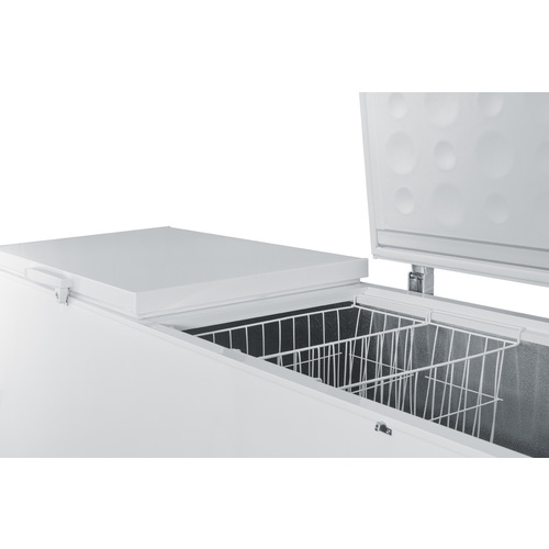 SCFM252W Freezer Detail
