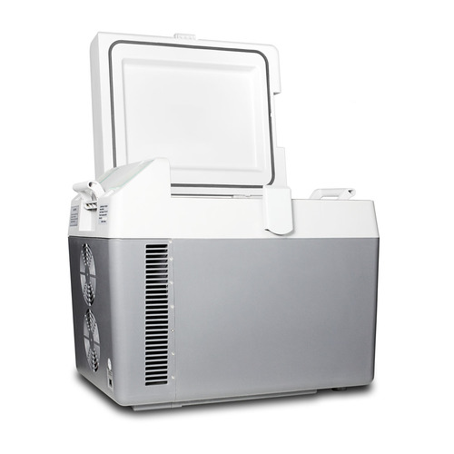 SPRF26 Refrigerator Freezer Angle