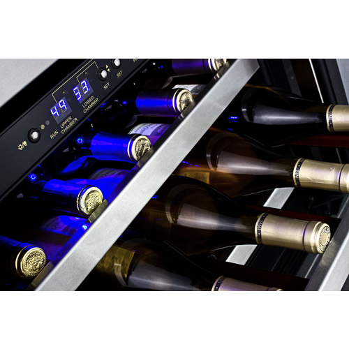 SWC530BLBISTCSS Wine Cellar Detail