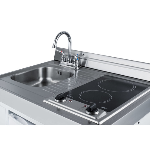 C30ELAUTOGLASS Kitchenette Detail