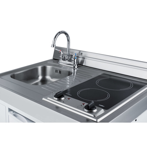 C39ELAUTOGLASS Kitchenette Detail