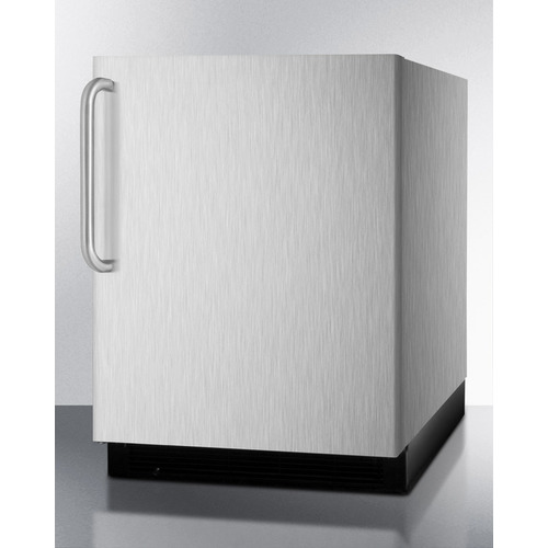BI605BCSS Refrigerator Freezer Angle