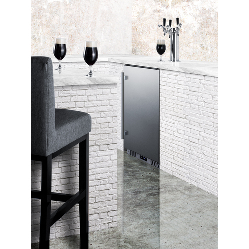 BC74OSCOMTRIPLE Kegerator Set