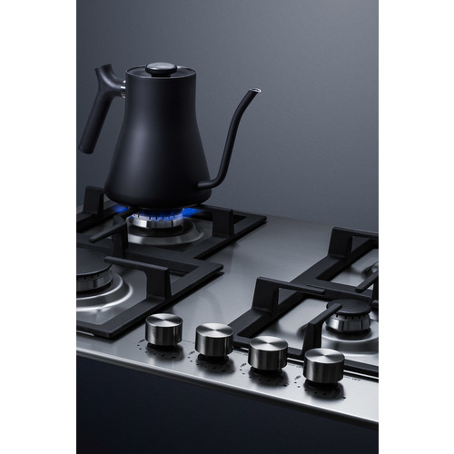 GCJ4SS Gas Cooktop Detail