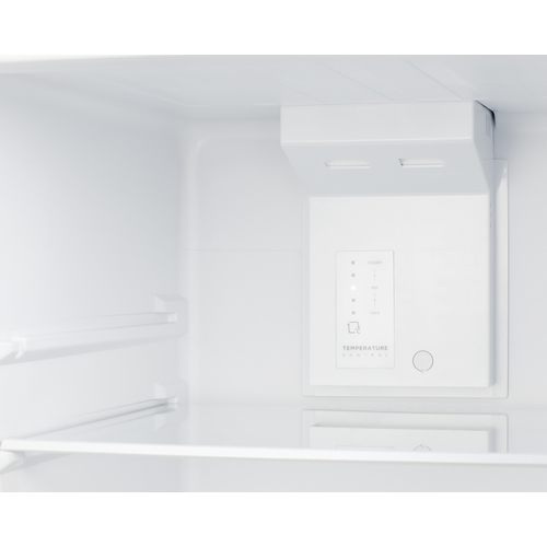 FF101W Refrigerator Freezer Detail
