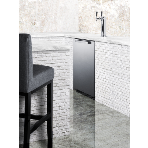 SBC696OSWKDTWIN Kegerator Set