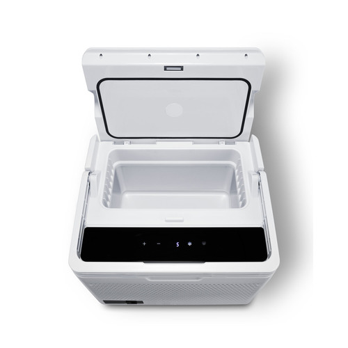 SPRF11 Refrigerator Freezer Open