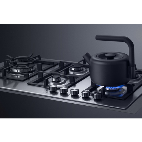GCJ536SSLPTK Gas Cooktop Detail