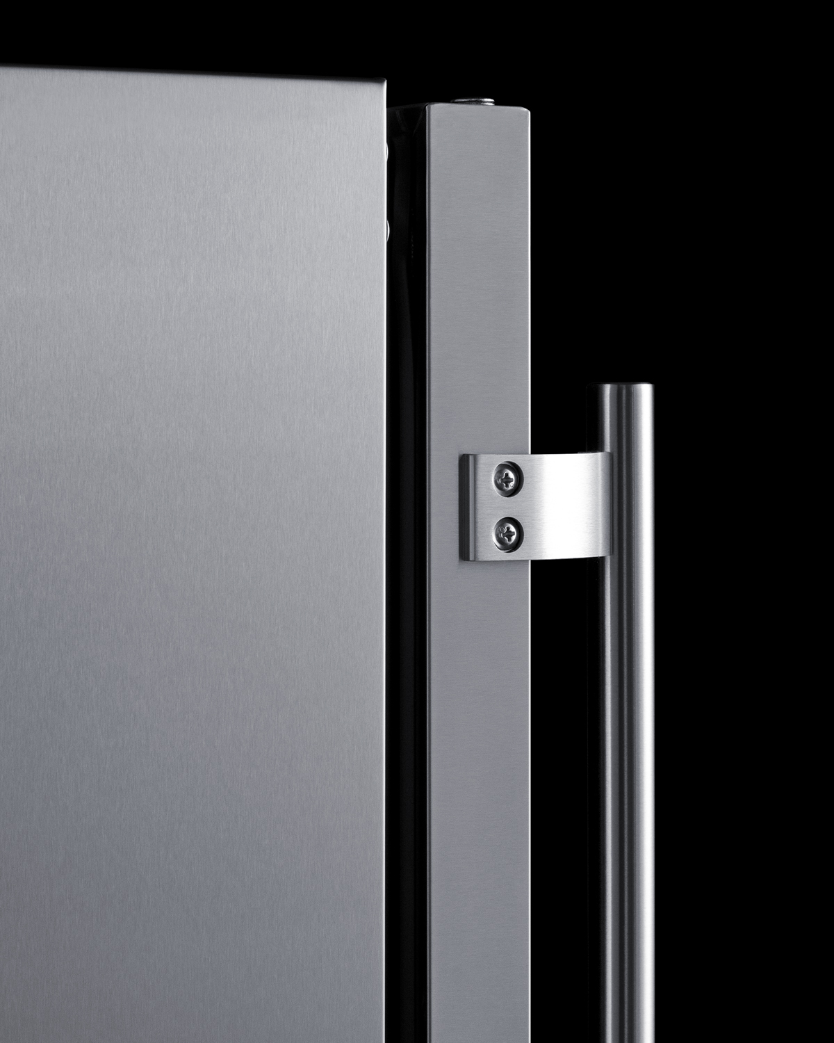 Summit 24 Inch Built In Refrigerator ASDS2413CSS | Fridge.com