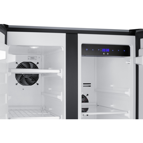 FFRF24SSCSS Refrigerator Freezer Detail