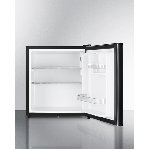 MB41B Refrigerator Open