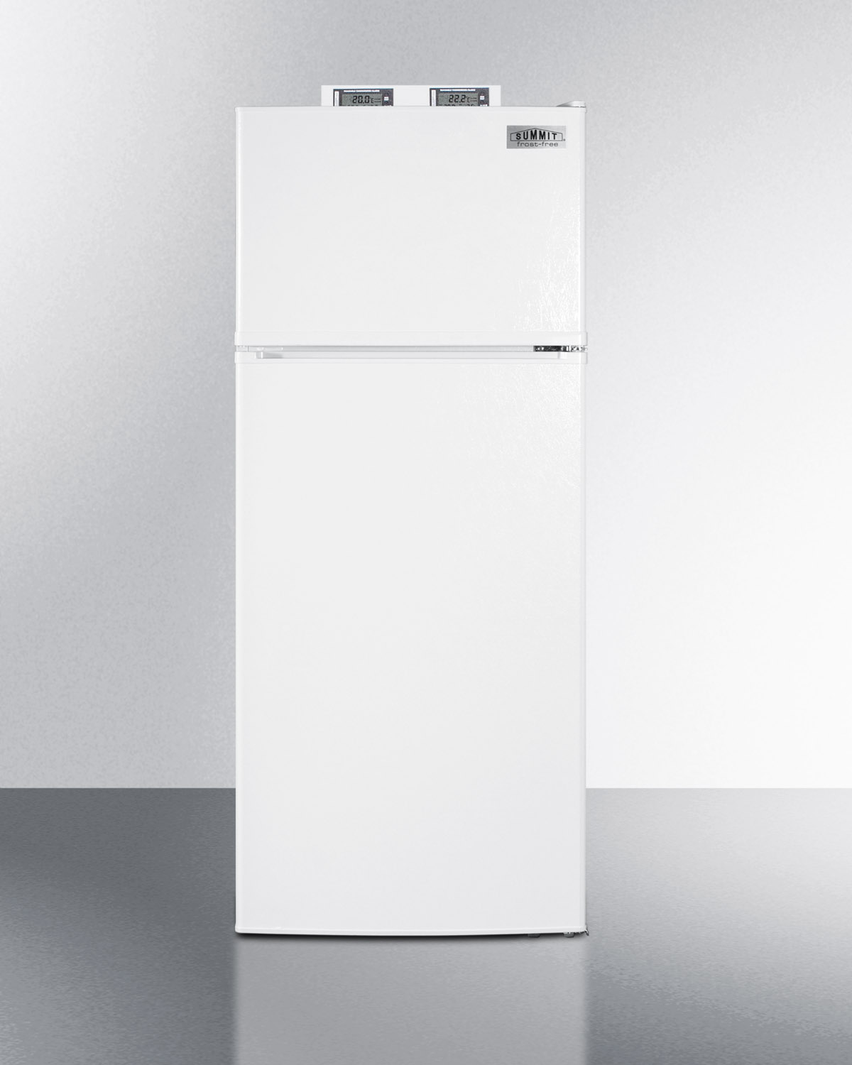 BKRF1118W | Summit® Appliance