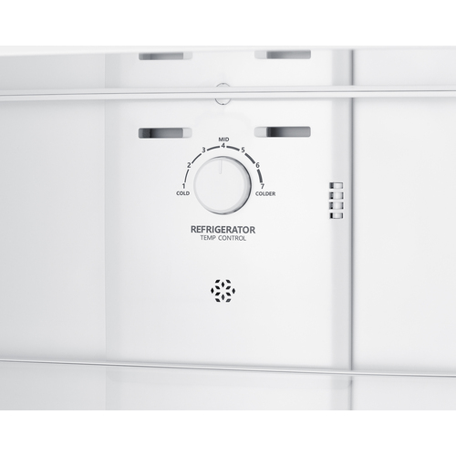 FF1142PL Refrigerator Freezer Detail