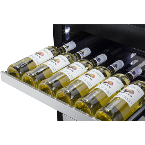 SDHW2442PNR Wine Cellar Detail