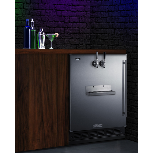 SBC7BRSFRTPCFLHD Kegerator Set