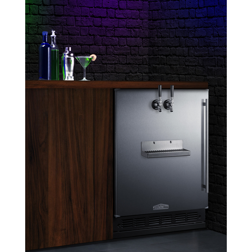 SBC7BRSFRTPLHD Kegerator Set