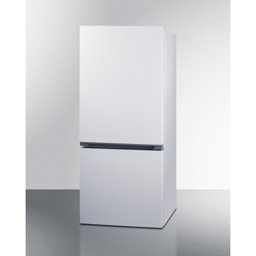 FFBF172WLHD Refrigerator Freezer Angle