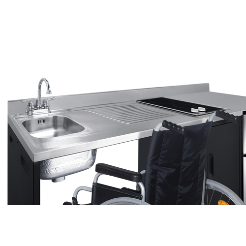 CK72ADALBF Kitchenette Detail