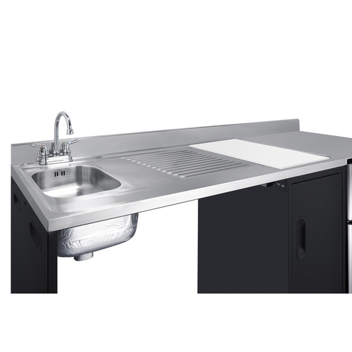 CK72ADALBFNCK Kitchenette Detail