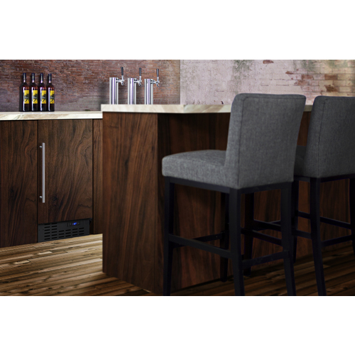 FF1843BIFADA Refrigerator Set